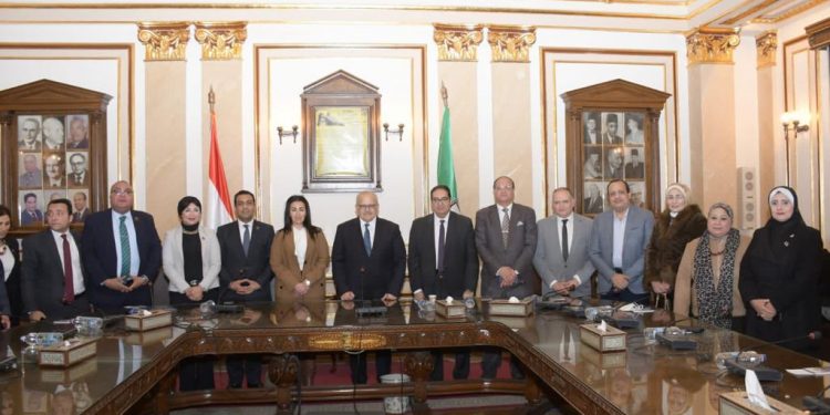 بروتوكول تعاون بين جامعة القاهرة والتنسيقية لزيادة الوعي الثقافي والاجتماعي