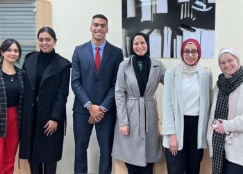 الجامعة البريطانية تفوز بالمركز الأول بمسابقة «أكسفورد» للمحاكمة الصورية لحقوق الإنسان