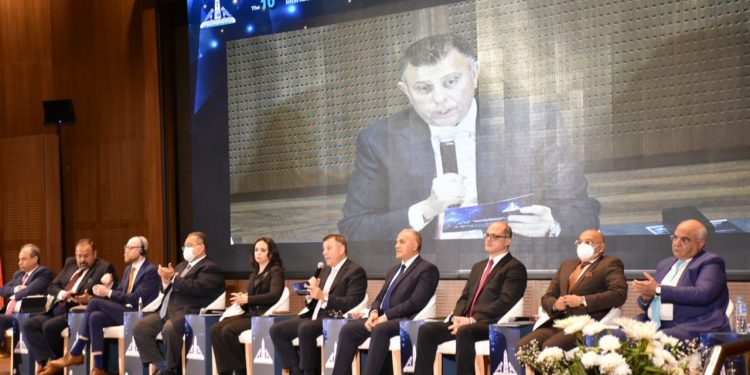 محيي الدين: التمويل من أهم الوسائل لتنفيذ وتطبيق إجراءات مواجهة التغيرات المناخية
