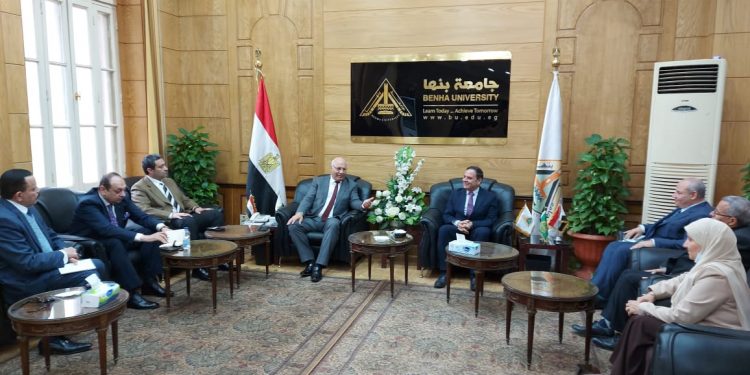 رئيس جامعة بنها: القيادة السياسية حريصة على مشاركة الجامعات في صياغة حلول علمية لمواجهة التحديات