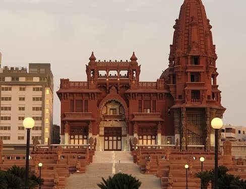 ما هي حكاية القصر المهجور في مصر؟