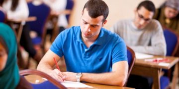 منح دراسية بجامعات أذربيجان