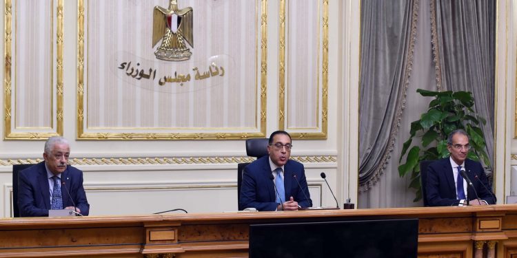  شوقي: تشغيل المدرسة اليابانية في العريش.. و8 مدارس رسمية لغات بشمال سيناء  