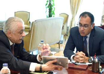 شروط ومواعيد التقدم لمسابقة الـ30 ألف معلم 