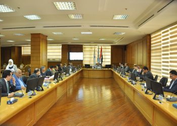 جامعة كفر الشيخ: زيارات ميدانية للمشروعات القومية وقوافل تنموية لخدمة المجتمع