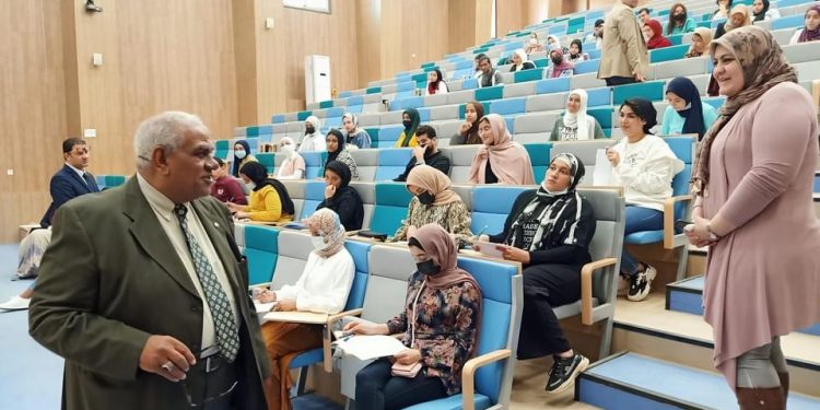 جامعة المنصورة الجديدة تختتم اليوم امتحانات الميدتيرم