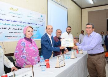 ختام الورشة الفنية لتنمية المواهب الفنية لطلاب ذوي الهمم بجامعة أسيوط