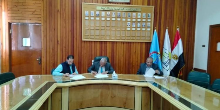 بروتوكول بين هندسة أسيوط والشركة الدولية للمستلزمات الطبية