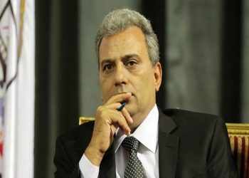 رئيس جامعة القاهرة السابق يوضح سبب وجود شوكولاتة بها حشيش في الأسواق