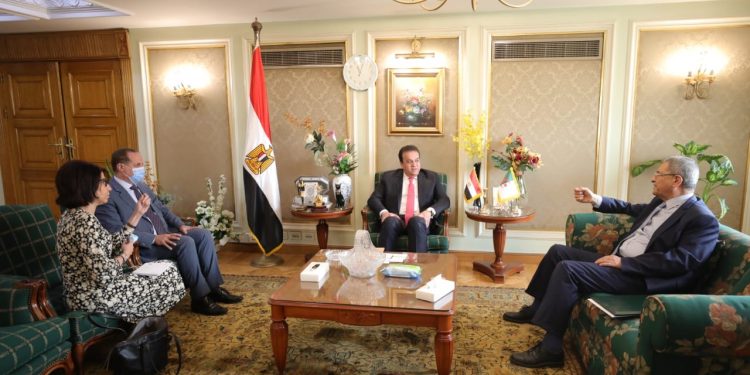 التعليم العالي: 30 منحة للطلاب الجزائريين بالجامعات المصرية