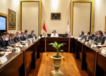 عبدالغفار: انخفاض أعداد إصابات كورونا بنسبة 54% وانخفاض الوفيات ب 45%