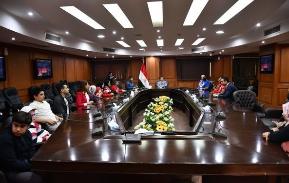 اليوم العالمي للتوحد..وزير الشباب يلتقى مجموعة من الأبطال من ذوى القدرات