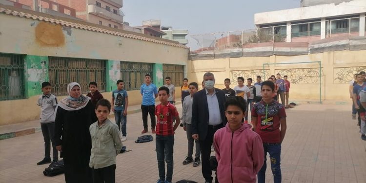 تعليم الشرقية: متابعة البرامج العلاجية للطلاب المتأخرين دراسيا