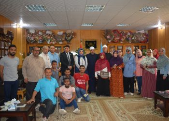 نائب رئيس جامعة الأزهر يكرم أبنائه الطلاب من ذوى الهمم المتميزين فى ختام  الأنشطة الطلابية