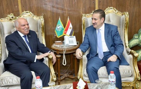 نقيب المعلمين: القيادة السياسية مهتمة بتطوير المنظومة التعليمية وتحسين مناخ التعليم