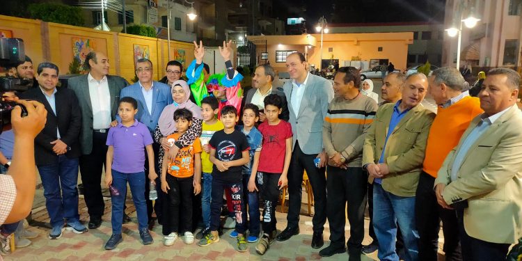 تربية جامعة المنوفية تحتفل بيوم اليتيم بتنظيم إفطار جماعي