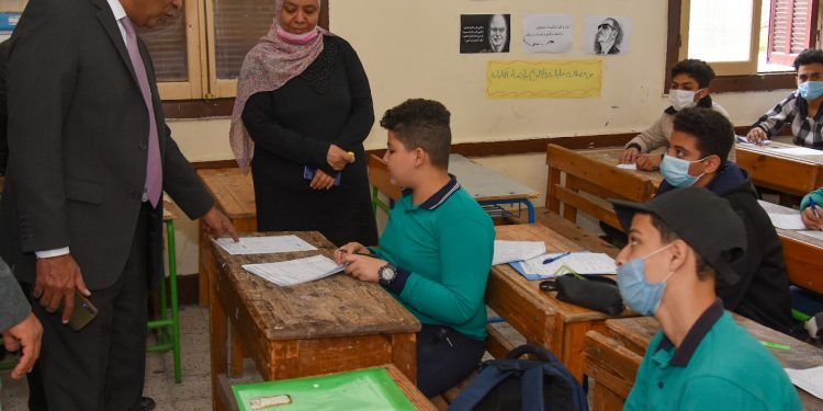 تعليم بورسعيد: 12624 طالب حضروا امتحان الإعدادية التدريبي بنسبة 86 %