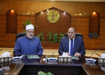 الأزهر وأخبار اليوم يوقعان بروتوكول تعاون لتعليم طلاب الأزهر المكفوفين طريقة "برايل"