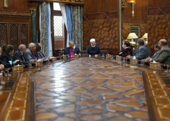 شيخ الأزهر يستقبل رئيس الطائفة الإنجيلية والوفد المرافق له للتهنئة بعيد الفطر المبارك
