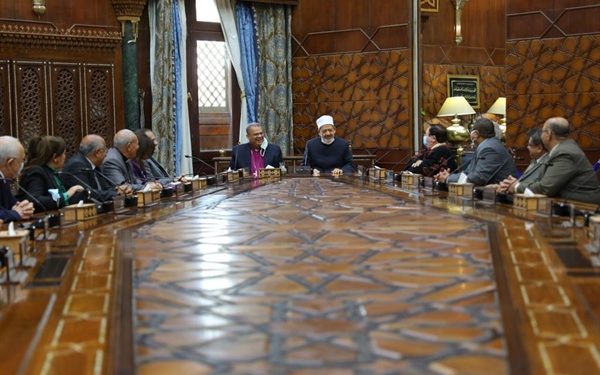 شيخ الأزهر يستقبل رئيس الطائفة الإنجيلية والوفد المرافق له للتهنئة بعيد الفطر المبارك