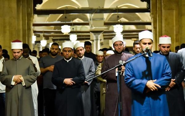 "الأزهر المعمور" مركز إشعاع علمي وثقافي عبر العصور