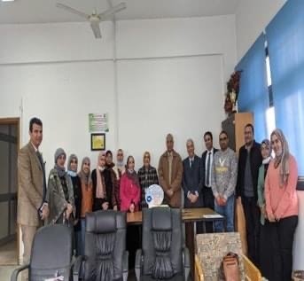 دعم مشروع إنشاء مركز الابتكار بصيدلة قناة السويس بمليون جنيه