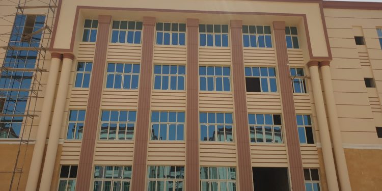 ابرزها تكنولوجيا النانو واتصالات الفضاء.. 30 برنامج دراسي في جامعة بني سويف الأهلية