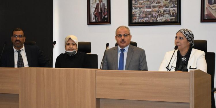 رئيس جامعة قناة السويس يفتتح قاعات ومعمل الدكتور أحمد خضير