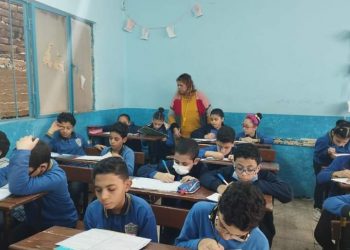 طالع امتحانات صفوف النقل الترم الأول 2024 بالمحافظات "صور"