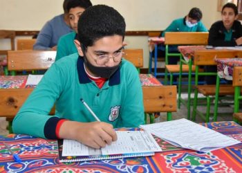 "أمهات مصر" ترصد شكاوى صعوبة امتحان اللغة العربية لصفوف النقل