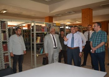 ﻿نائب رئيس جامعة الأزهر يتفقد محاضرات الدراسات العليا بكلية أصول الدين والدعوة بأسيوط