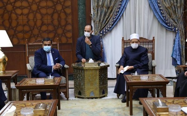 شيخ الأزهر يستقبل وزير الدولة البريطاني لشئون شمال إفريقيا وجنوب ووسط آسيا والكومنولث والأمم المتحدة