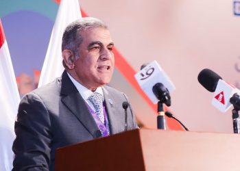 الدكتور أشرف حيدر غالب، القائم بأعمال رئيس جامعة مصر للعلوم والتكنولوجيا