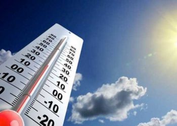 درجة الحرارة غدًا.. مزيد من التحسن وأمطار خفيفة بهذه المناطق