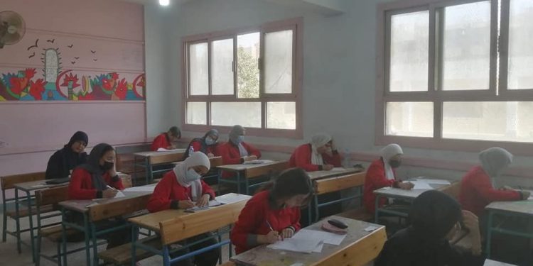 عام وفني.. خطوات التسجيل الإلكتروني للالتحاق بالصف الأول الثانوي