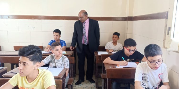 تعليم بورسعيد: امتحانات صفوف النقل اليوم مرت دون معوقات أو شكاوى