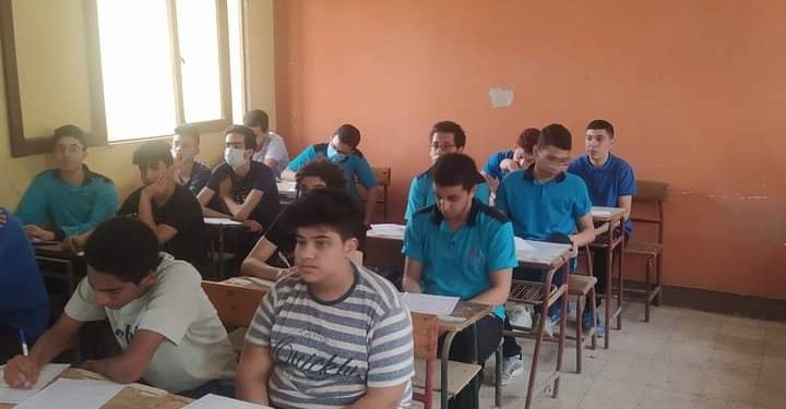 أولياء أمور مصر: نطالب بالتحقيق في تسريب امتحانات الثاني الثانوى وتوفير مسودة