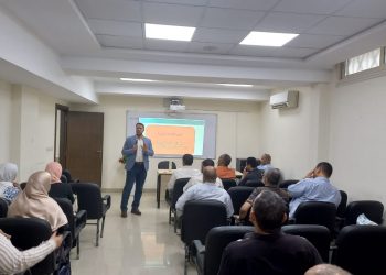دورة تدريبية لمعلمي معاهد الأزهر لتنمية مهارات التقويم الشفوى للطلاب الوافدين