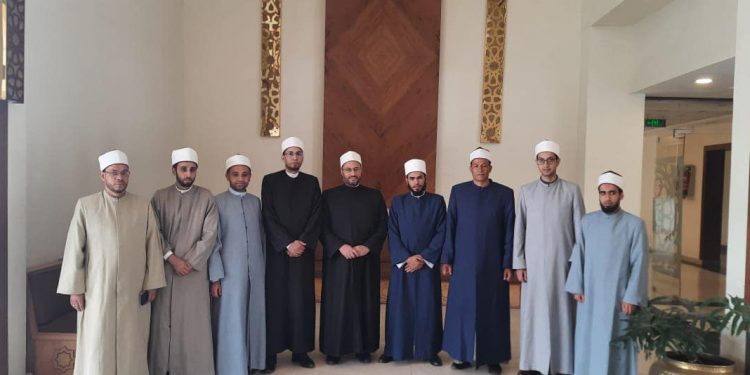 «البحوث الإسلامية» يوجه قوافل توعية مباشرة إلى محافظات البحر الأحمر وجنوب سيناء وكفر الشيخ