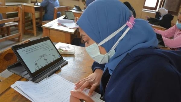 العلامات الدالة على معاناة طالب الثانوية العامة من ضغوط نفسية دراسية وطريقة علاجها