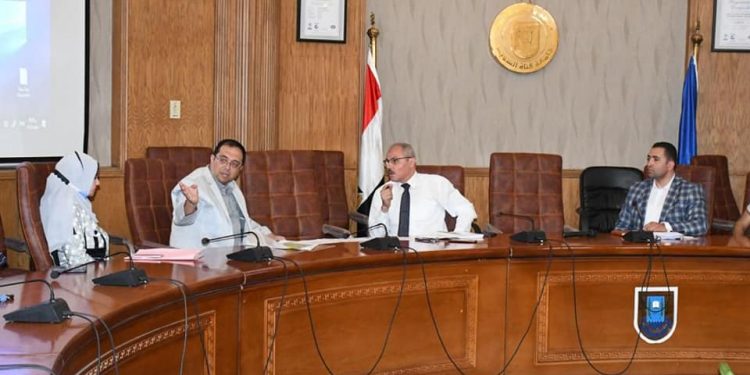 تجارة قناة السويس تنتهي من استعدادات امتحانات الفصل الدراسي الثاني