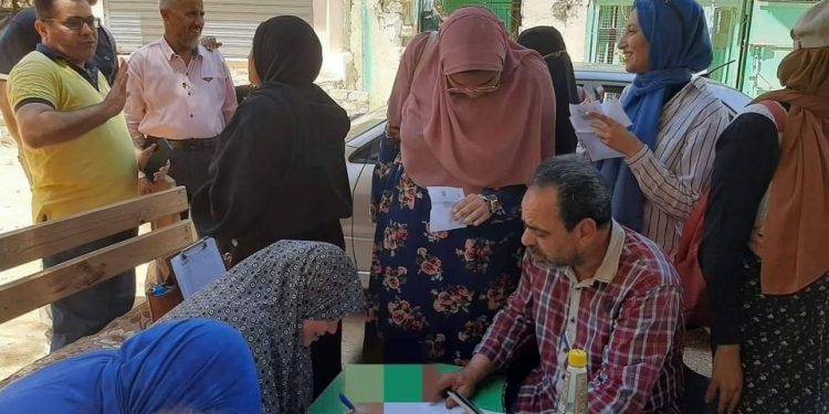 جامعة السويس تنظم قافلة لمحو الأمية