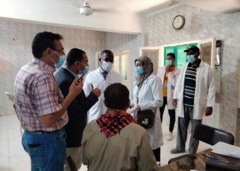 جامعة الوادي الجديد تطلق القافلة الطبية المجانية الثالثة بمركز باريس