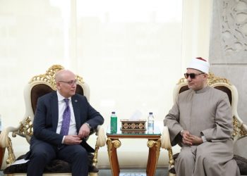 أمين «البحوث الإسلامية» يلتقي وفدًا من «أوزباكستان» ويناقشان التعاون العلمي وتدريب الأئمة على مواجهة الفكر المتطرف