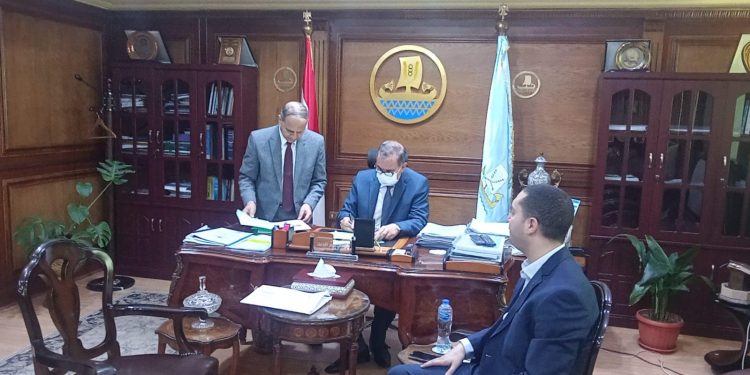 تنسيق الثانوي العام..  محافظ كفر الشيخ يقرر النزول بالحد الأدنى ل 235 درجة