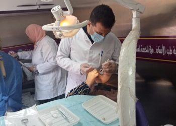 أسنان جامعة طنطا تشارك بالقافلة الطبية لقرية القرشية مركز السنطة