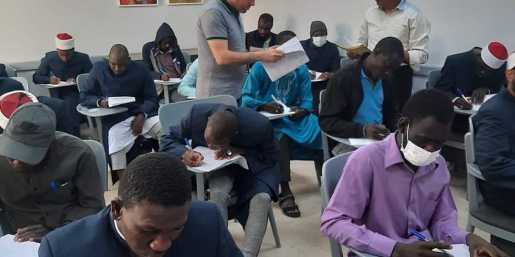 بدء اختبارات الفصل الدراسي الثاني بمعاهد البعوث الإسلامية