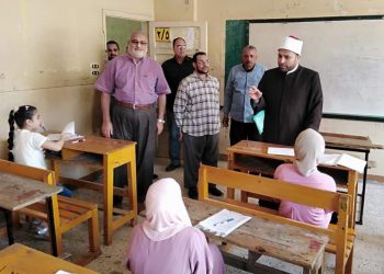 ﻿رئيس المنوفية الأزهرية يتفقد امتحانات النقل للمرحلتينِ الابتدائية والإعدادية