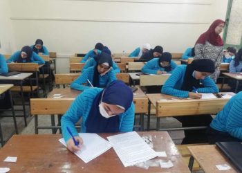 «شوقي» يرد على حصول طلاب الصعيد على مجاميع فوق ال90٪