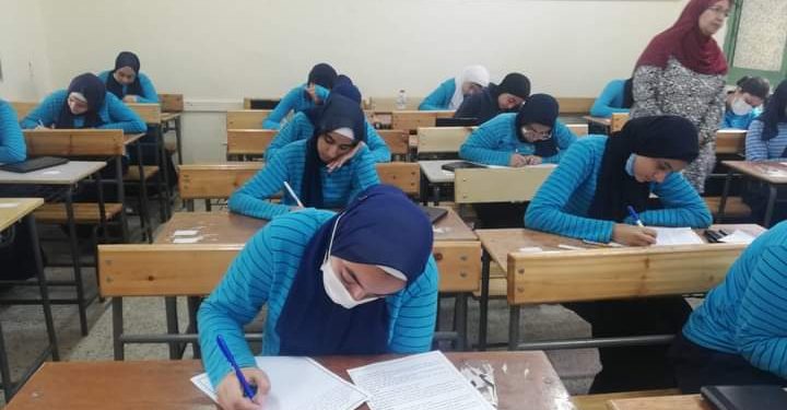 «شوقي» يرد على حصول طلاب الصعيد على مجاميع فوق ال90٪